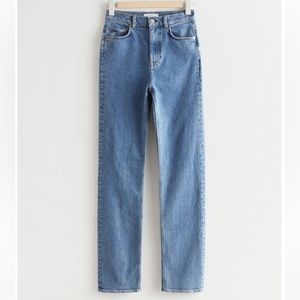 & Other Stories Favorite Cut Straight Jeans in Mid Blue